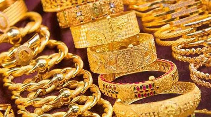 ملک میں فی تولہ سونا سستا ہوگیا