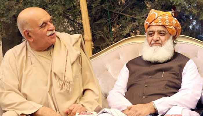 محمود خان اچکزئی نے این اے 265 سے اپنے کاغذات واپس لے لیے ہیں،  اعلامیہ پی کے میپ۔ فوٹو فائل