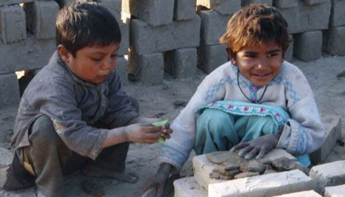 پاکستان میں 2 کروڑ 62 لاکھ کے قریب بچے اسکول سے باہر ہیں: پاکستان انسٹیٹیوٹ آف ایجوکیشن/ فائل فوٹو