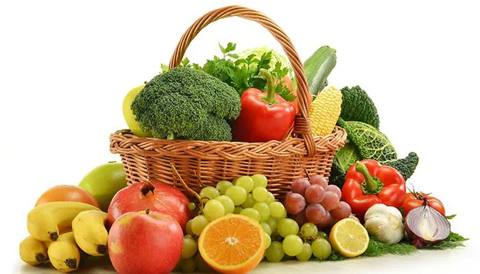 ہم جو سبزیاں اور پھل روزانہ کھاتے ہیں وہ ہمیں صحت مند بنانے میں معاون ثابت ہوتی ہیں۔ فوٹو فائل