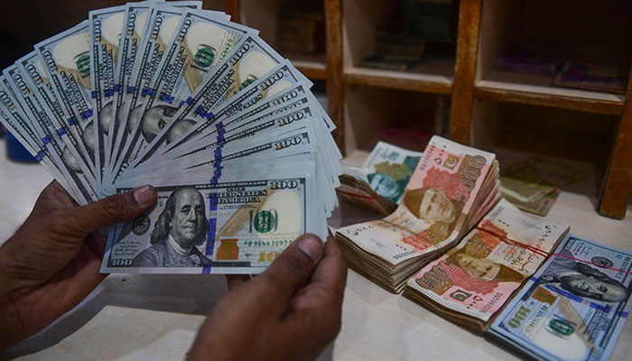 پاکستان کے ڈالربانڈکا بھاؤ مارکیٹ کے بھاؤ سے زیادہ ہے: بینک آف امریکا/ فائل فوٹو