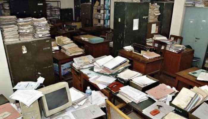اسٹیبلشمنٹ ڈویژن کی جانب سے وفاقی حکومت کے تحت چلنے والے اداروں کے لیے رمضان المبارک کے اوقات کار جاری کیے ہیں۔ فوٹو فائل