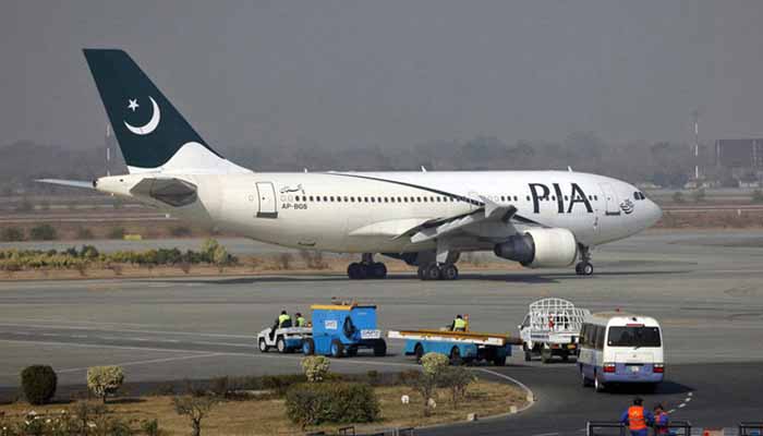 پی آئی اے نے کراچی سے لاہور، اسلام آباد اور سکھر کیلئے اپنی 5 پروازیں منسوخ کی ہیں/ فائل فوٹو
