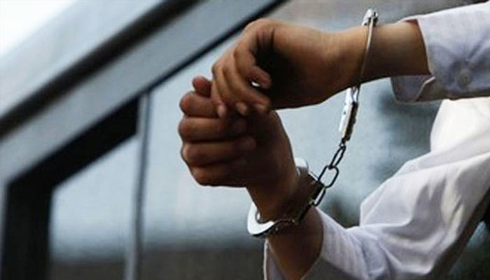 محمد ابراہیم 57لاکھ روپے بینک میں جمع کرانے گیا تھا، بینک ملازم زکوۃ فارم بنانے کے بہانے ابراہیم کو اپنےگھر لےآیا اور قتل کر دیا: پولیس/فوٹوفائل