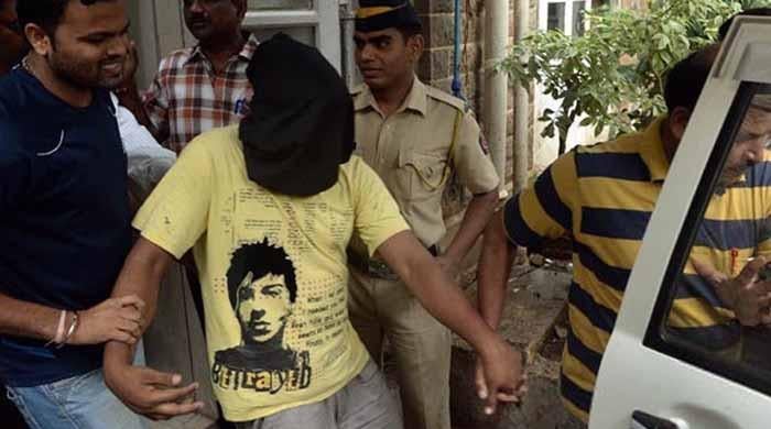 بھارت: گونگی بہری  لڑکی سے زیادتی کرنیوالے دو بیٹے باپ سمیت گرفتار