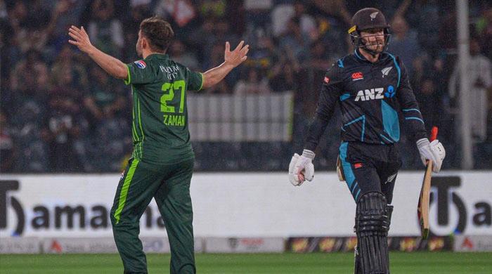 چوتھا ٹی20: نیوزی لینڈ کا پاکستان کو جیت کیلئے 179 رنز کا ہدف