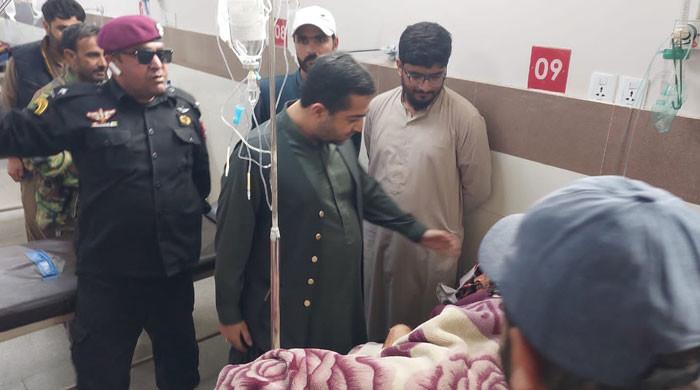 قلات کے زخمی مقامی کرکٹرز کو طبی امدادکیلئےکوئٹہ منتقل کردیا گیا