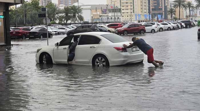 متحدہ عرب امارات میں ایک بار پھر شدید بارشوں کی پیشگوئی 
