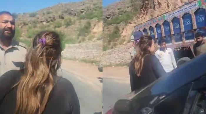 موٹر وے پولیس اہلکار اور خاتون کے درمیان جھگڑے کی ویڈیو سوشل میڈیا پر وائرل