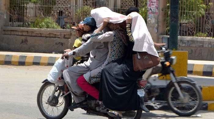 کراچی میں آج بھی پارہ 40 ڈگری کو چھونے کا امکان