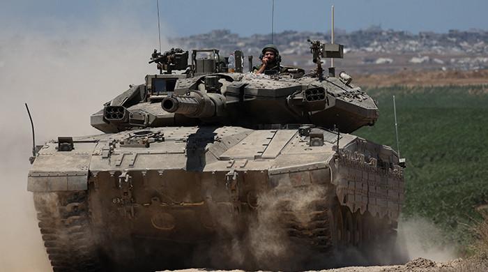 شمالی غزہ میں اسرائیلی ٹینکوں نے اپنے ہی فوجیوں کو نشانہ بنا ڈالا