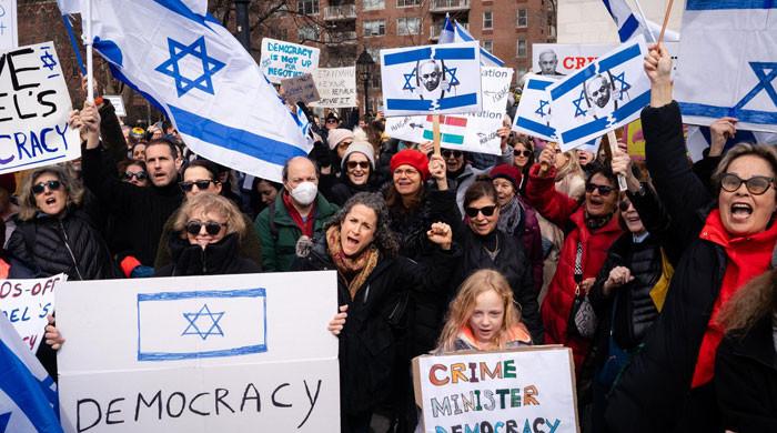 لندن اور نیویارک میں اسرائیل کیخلاف مظاہرے، غزہ پر جاری بمباری فوری روکنے کا مطالبہ