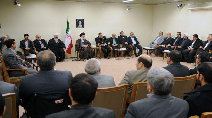 آیت اللہ خامنہ ای کی زیر صدارت ایرانی سپریم کونسل کا ہنگامی اجلاس جاری