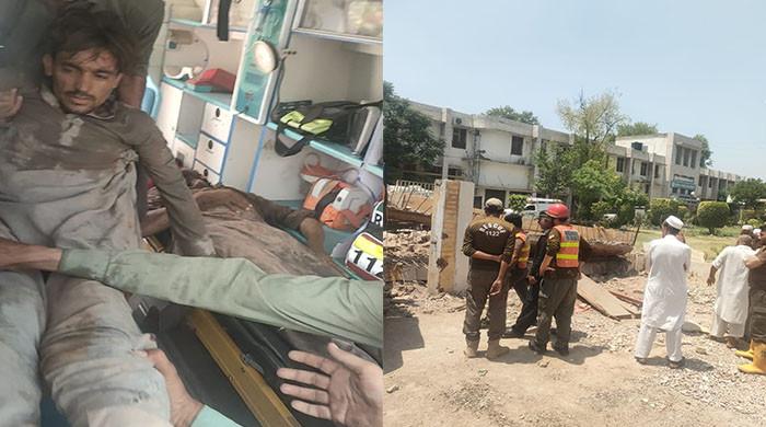 پشاوریونیورسٹی کیمپس میں مرمت کے دوران کمرےکی چھت گر گئی، 3 مزدور زخمی