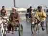 کراچی میں منعقد گدھا گاڑی ریس ’بجلی‘ نے جیت لی