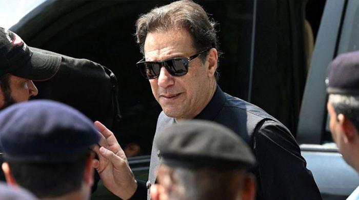 190 ملین پاؤنڈ کیس: عمران خان کی سزا کیخلاف اپیل 2025 میں مقرر ہونے کا کوئی امکان نہیں، رجسٹرار آفس اسلام آباد ہائیکورٹ