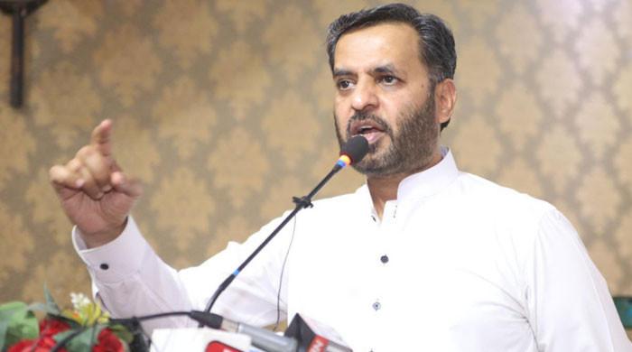 مودی کا شکریہ کہ اس نے ایک ایڈوینچر سے پوری پاکستانی قوم کو یکجا کردیا: مصطفیٰ کمال