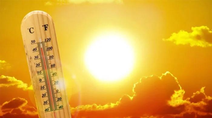 ملک کے میدانی علاقے 4 روز شدید گرمی کی لہر کے زیر اثر رہیں گے، محکمہ موسمیات نے خبر دار کر دیا