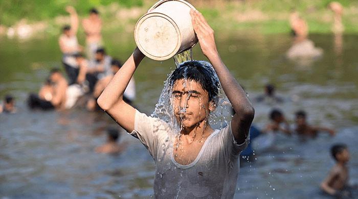 پاکستان میں گزشتہ روز سب سے زیادہ گرمی کہاں ریکارڈ کی گئی؟