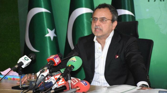 پاکستان نے بجلی کی خریداری میں حکومتی اجارہ داری ختم کردی، مسابقتی منڈی پر نظریں
