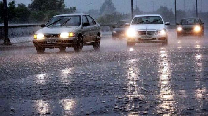 پنجاب اور کے پی میں گرج چمک کے ساتھ بارشوں کی پیشگوئی