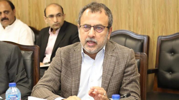 حکومت اب بجلی نہیں خریدے گی، وزیراعظم جلد نیشنل ٹیرف پالیسی کا اعلان کریں گے: وزیر توانائی
