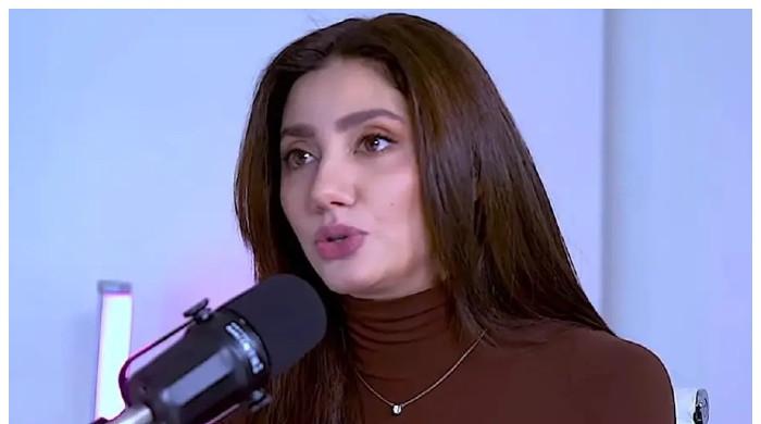 سابق شوہر اور ان کی اہلیہ سے اچھے تعلقات ہیں: ماہرہ خان