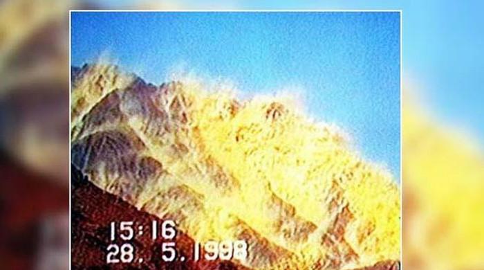 یومِ تکبیر: پاکستان کو ایٹمی قوت بنے27 برس مکمل، آج کے دن بھارت کے 5 ایٹمی دھماکوں کا جواب دیا