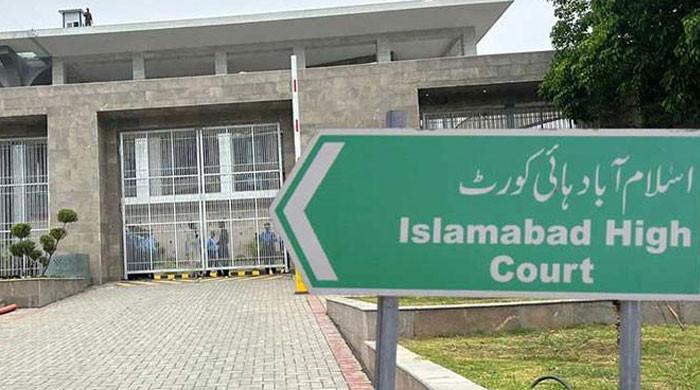 اسلام آباد ہائیکورٹ نے 2 ماہ میں 600 ارب روپے سے زائد ٹیکس کیسز  نمٹادیے
