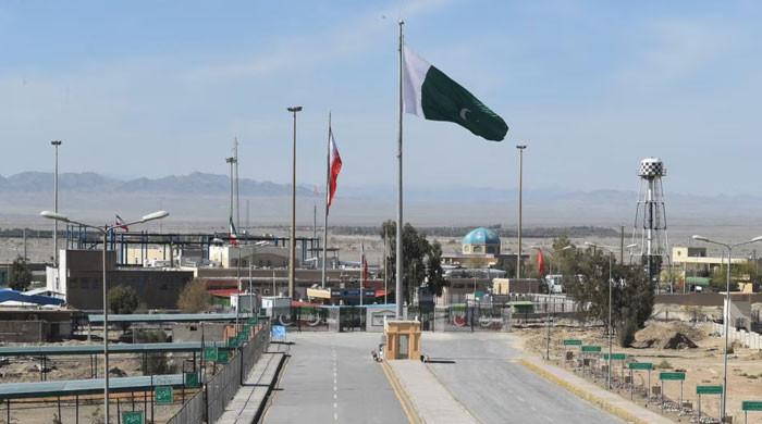 حکومت نے ایران سے متعلق  پاکستانی شہریوں کیلئے ٹریول ایڈوائزری  جاری کردی