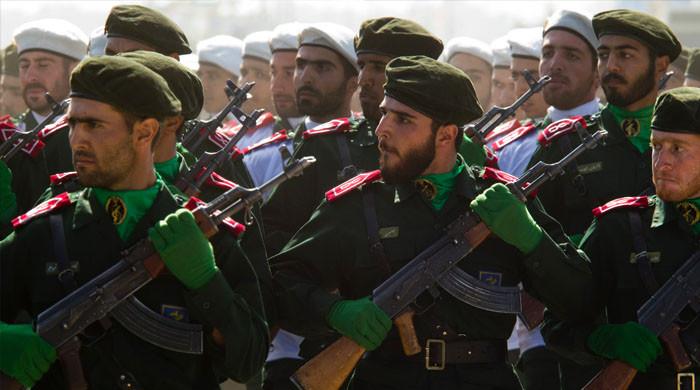 ایران کی روایتی فوج سے الگ ‘ایرانی پاسدارانِ انقلاب‘  گروپ کون  ہے اور کتنی طاقت رکھتا  ہے؟
