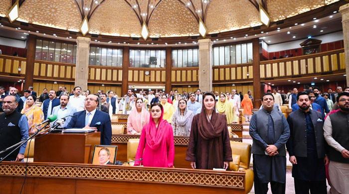 وزیراعلیٰ آفس کیلئے 23 کروڑ، گورنر ہاؤس کیلئے 13کروڑ کا اضافہ، پنجاب کے بجٹ کے اعدادوشمار سامنے آگئے