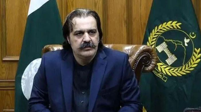 وزیراعلیٰ پختونخوا کا صوابدیدی فنڈ 5 کروڑ سے بڑھا کر 50 کروڑ روپے کردیا گیا