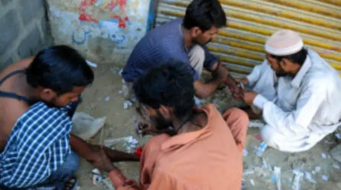 پاکستان میں نشے میں مبتلا افراد کی تعداد میں تشویشناک حد تک اضافہ
