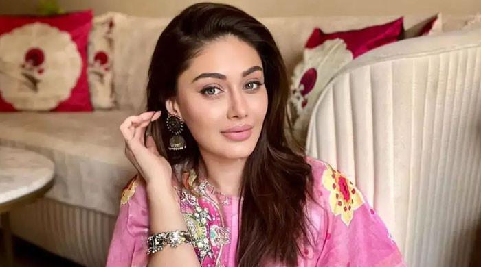 شیفالی کی موت کیسے ہوئی؟ اداکارہ کی پوسٹ مارٹم رپورٹ میں وجہ سامنے آگئی