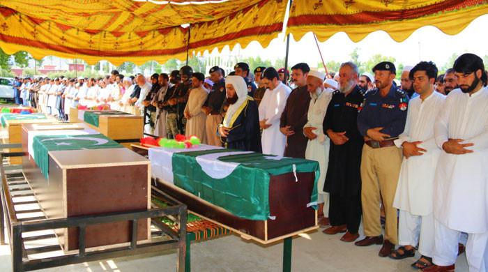 باجوڑ میں دھماکا، اسسٹنٹ کمشنر اور تحصیلدار ناواگئی سمیت 5 افراد شہید