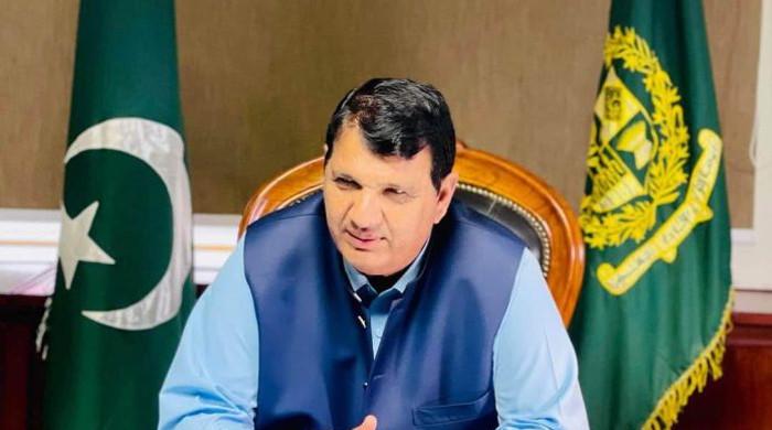 کےپی حکومت ہٹانے سے متعلق فی الحال کسی جماعت سے رابطہ نہیں کیا: امیر مقام