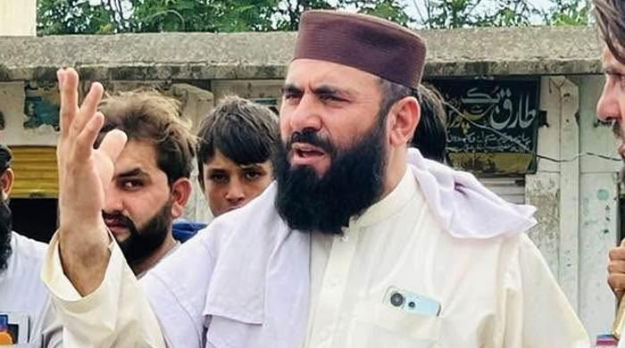 باجوڑ میں فائرنگ سے اے این پی رہنما مولانا خان زیب سمیت 2 افراد جاں بحق