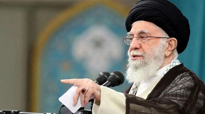 مشرق وسطیٰ میں امریکی اڈوں کو دوبارہ نشانہ بنا سکتے ہیں، ایران کے سپریم لیڈر کی امریکا کو دھمکی