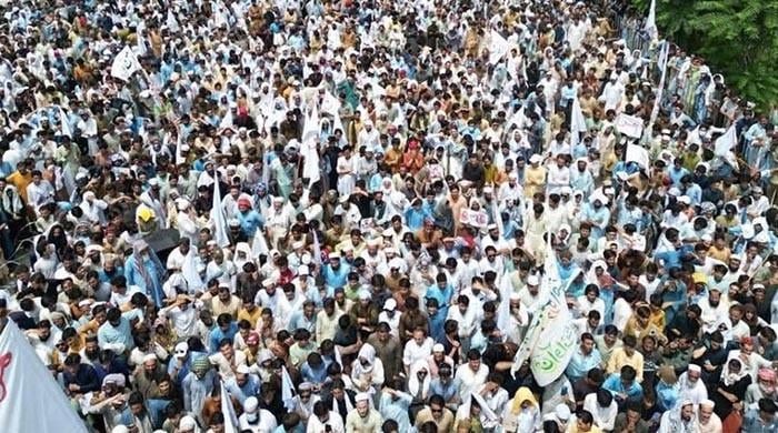 باجوڑ میں بے امنی کیخلاف امن مارچ، شہریوں اور قومی مشران کی شرکت