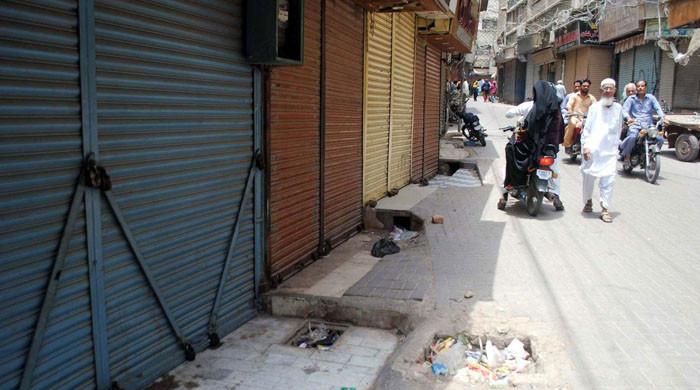 ایف بی آر کے نئے ٹیکس قوانین کیخلاف تاجروں کی ہڑتال، مختلف شہروں میں کاروباربند 