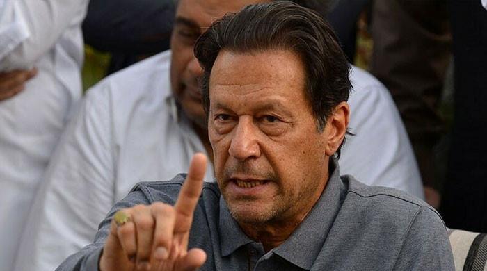 زمان پارک کے باہر اسلام آباد پولیس پر حملے کا کیس، عمران خان کو سمن جاری
