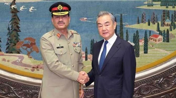 فیلڈ مارشل کی چین کی سیاسی و عسکری قیادت سے ملاقاتیں، علاقائی استحکام کیلئے مشترکہ عزم کا اعادہ