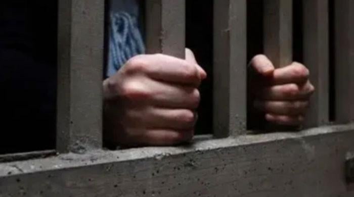 نوشہروفیروز: لڑکی سے زیادتی کے بعد قتل کیس میں نامزد وڈیرے نے ضمانت کرا لی