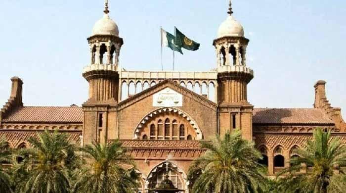 لاہور ہائیکورٹ: ترقیاتی منصوبے سے پہلےشہریوں کیلئے متبادل راستےکا انتظام کرنے کی ہدایت 