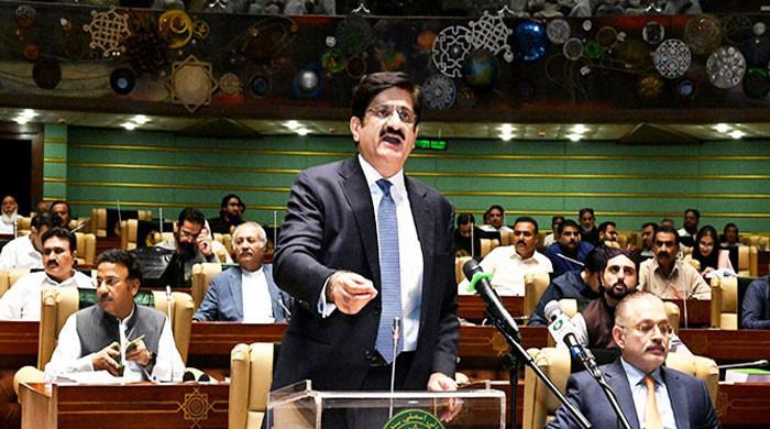 اراکین سندھ اسمبلی کی تنخواہوں اور مراعات میں اضافے کا بل منظور، مہمانداری سمیت کونسے الاؤنسز شامل؟