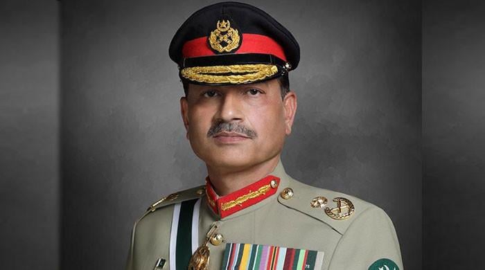 فیلڈ مارشل سے پہلی ملاقات!