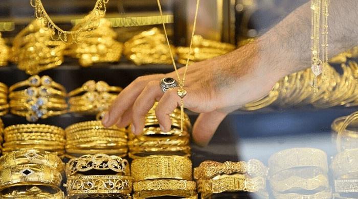 ملک بھر میں سونے کی قیمت میں کمی، فی تولہ سونا کتنے کا ہوگیا؟