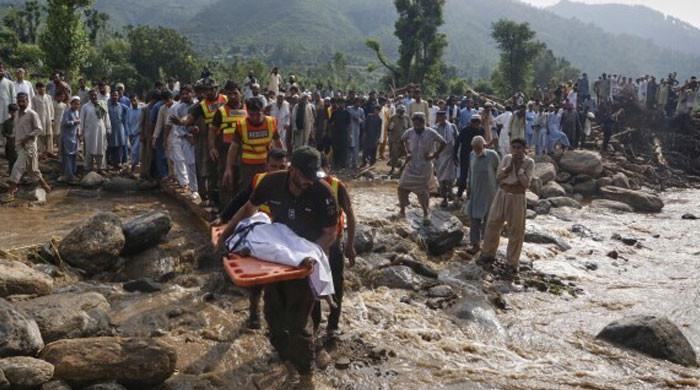 صوابی میں بارشوں اور کلاؤڈبرسٹ سے  27 گھر مکمل تباہ، 42 افراد جاں بحق