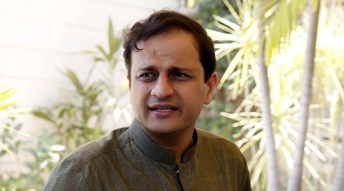 زیادہ بارش ہوئی تو کوئی طرم خان بھی آجائے پانی نہیں نکال سکتا، میئر کراچی